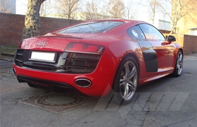 Audi R8 V10